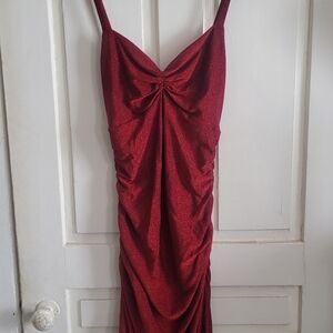 Sz 10 Davids Bridal Elegant Red Ruched Dress